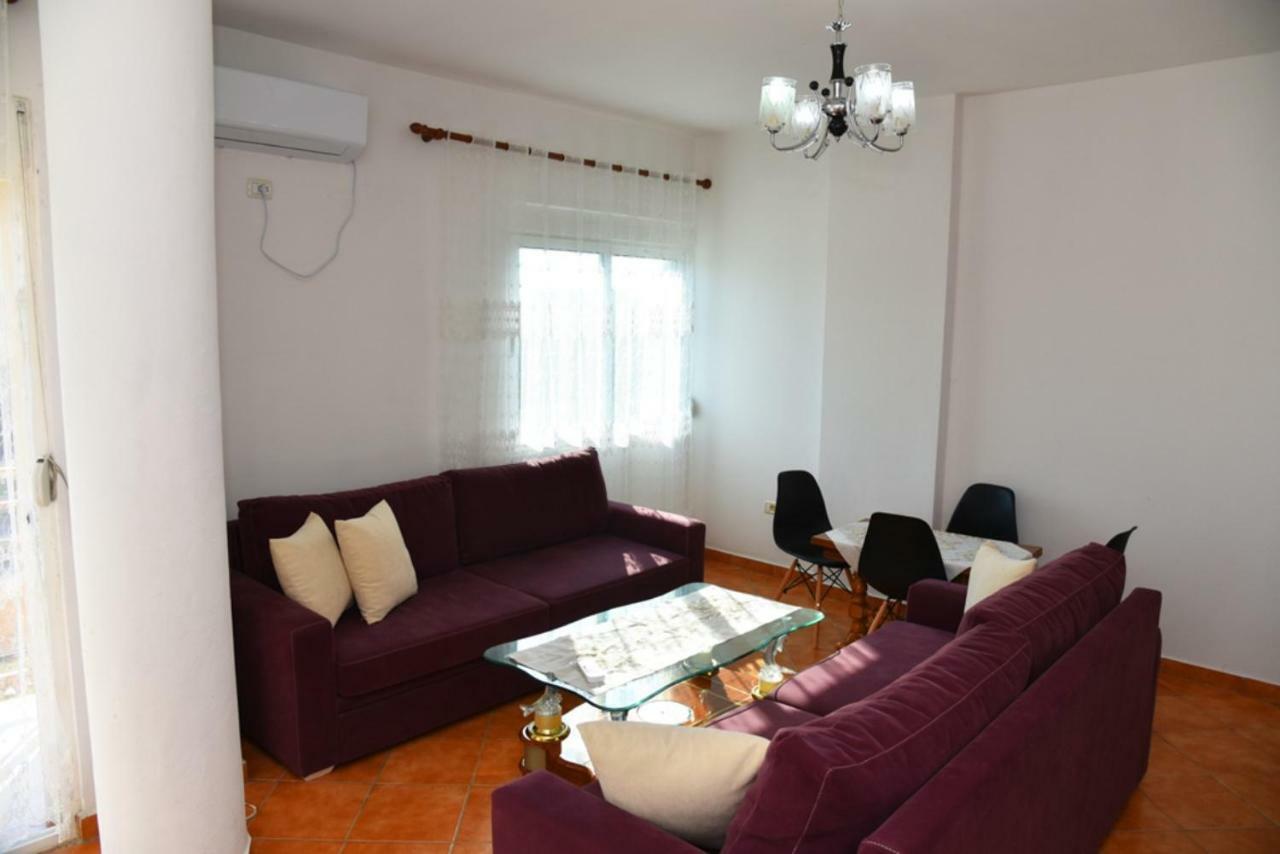 Gzim'S Apartment Durres Ngoại thất bức ảnh